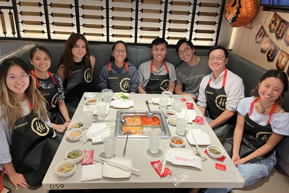 lab members hot pot dinner