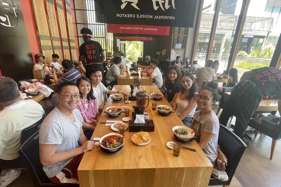 lab members ramen dinner